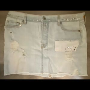DESIGNED BY 7 FOR ALL MANKIND!!!! Fabulous Condition Jean Skirt